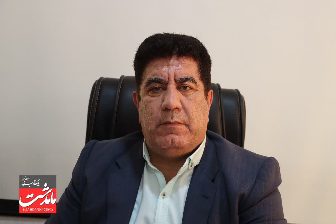 جمع‌آوری درختان خشک با هدف کاشت درختان جدید در ماهدشت