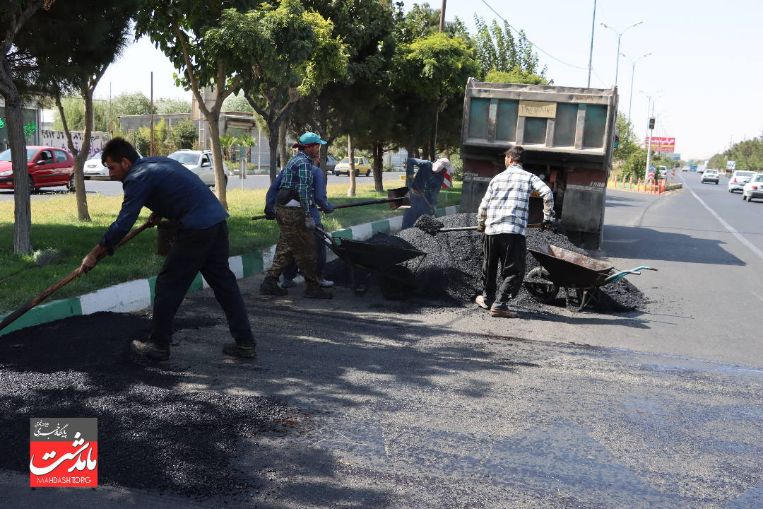 آغاز عملیات ترمیم سرعتگیرهای سطح شهر ماهدشت توسط شهرداری